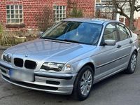 Usata BMW 318 143 CV (105 kW) 2000 Argento Berlina