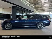 Gebraucht Mercedes E300 AMG 320 PS (235 kW) 2022 Lack nautikblau Kombi