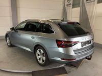 Gebraucht Skoda Superb Style 150 PS (110 kW) 2019 Grau Kombi