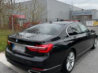 Gebraucht BMW 730 265 PS (194 kW) 2018 Schwarz Limousine