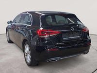 Gebraucht Mercedes A250 Progressive 160 PS (117 kW) 2022 Kosmosschwarz metallic Limousine