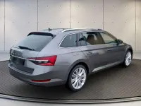 Gebraucht Skoda Superb Style 218 PS (160 kW) 2024 Grau Kombi