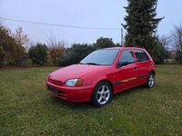 Gebraucht Toyota Starlet 75 PS (55 kW) 1996 Rot Kleinwagen