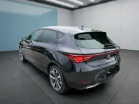Neu Seat Leon 150 PS (110 kW) 2025 Schwarz Kleinwagen
