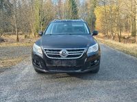 Gebraucht VW Tiguan Team 170 PS (125 kW) 2011 Schwarz SUV