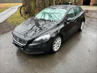 Gebraucht Volvo V40 150 PS (110 kW) 2015 Schwarz Coupé