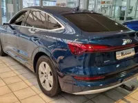 Second-hand Audi e-tron Sportback Advanced 230 kW (313 CP) 2020 Albastru SUV