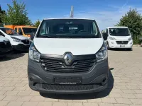 Gebraucht Renault Trafic 121 PS (88 kW) 2017 Weiß Van / Kleinbus