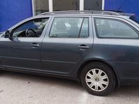 Gebraucht Skoda Octavia 105 PS (77 kW) 2010 Grau Kombi