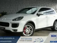 Gebraucht Porsche Cayenne 262 PS (192 kW) 2015 Pure white SUV