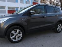 Gebraucht Ford Kuga Titanium 182 PS (133 kW) 2016 Grau SUV