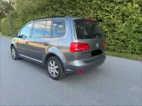 Gebraucht VW Touran 105 PS (77 kW) 2011 Grau Van / Kleinbus