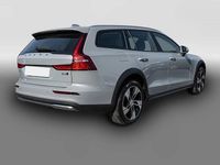 Gebraucht Volvo V60 CC Plus 197 PS (144 kW) 2024 Grau Kombi
