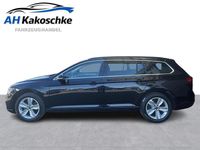 Gebraucht VW Passat 200 PS (147 kW) 2023 Deep black perleffekt Kombi