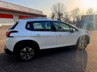 Gebraucht Peugeot 2008 Active 110 PS (80 kW) 2016 Weiß SUV