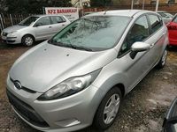 Gebraucht Ford Fiesta Trend 82 PS (60 kW) 2009 Silber Kleinwagen
