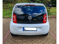 Second-hand VW up! 75 CP (55 kW) 2015 Alb Hatchback