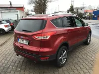 Usado Ford Kuga Trend 150 HP (110 kW) 2015 Vermelho SUV