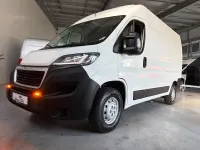 Gebraucht Peugeot Boxer 140 PS (102 kW) 2021 Blanc banquise Van