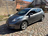 Gebraucht Nissan Leaf Acenta 80 kW (109 PS) 2016 Grau Kleinwagen