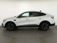 Neu Renault Arkana Esprit Alpine 160 PS (117 kW) 2025 Perlmuttweissmet. SUV