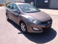 Gebraucht Hyundai i30 90 PS (66 kW) 2013 Grau Kombi