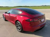 Gebraucht Tesla Model S Plaid 759 kW (1033 PS) 2023 Rot Kleinwagen