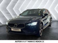 Gebraucht Volvo V60 CC Pro 197 PS (144 kW) 2021 Blau Kombi