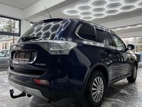 Gebraucht Mitsubishi Outlander Plus 150 PS (110 kW) 2014 Blau SUV