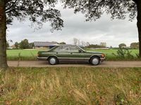 gebraucht Mercedes 260 W1265-gang / 1986 / Neuzustand!