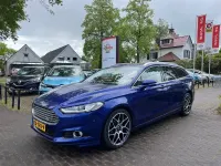 Gebraucht Ford Mondeo Titanium 179 PS (131 kW) 2015 Blau Kombi