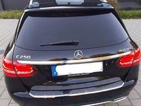 Gebraucht Mercedes C250 204 PS (150 kW) 2014 Schwarz Kombi