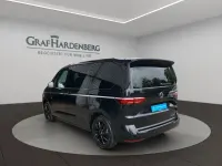 Gebraucht VW Multivan Style 177 PS (130 kW) 2025 Deep black perleffekt Van / Kleinbus