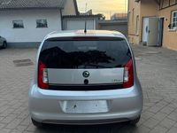 Używany Skoda Citigo 60 KM (44 kW) 2012 Srebrny Hatchback