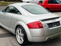 Gebraucht Audi TT Sport 179 PS (131 kW) 1999 Silbersee/lichtsilber Coupé