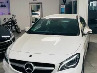 Gebraucht Mercedes CLA220 Shooting Brake 184 PS (135 kW) 2019 Weiß Kombi