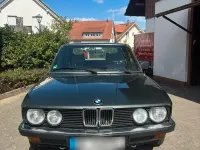 Gebraucht BMW 520 125 PS (91 kW) 1984 Grün Limousine