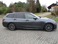 Gebraucht BMW 318 Sport Line 150 PS (110 kW) 2022 Grau Kombi