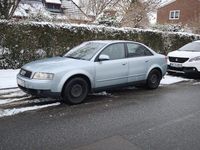 Gebraucht Audi A4 131 PS (96 kW) 2001 Blau Limousine