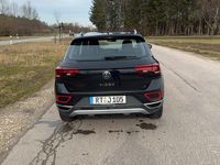Gebraucht VW T-Roc Style 150 PS (110 kW) 2024 Schwarz SUV