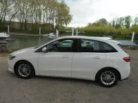 Gebraucht Mercedes B180 136 PS (100 kW) 2019 Polarweiss  unilack Kleinwagen