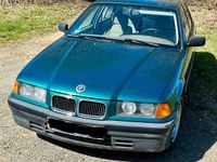Gebraucht BMW 316 105 PS (77 kW) 1993 Grün Limousine