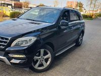 Gebraucht Mercedes ML350 258 PS (189 kW) 2014 Schwarz SUV