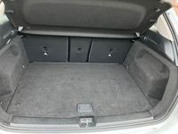 Gebraucht Mercedes B200 150 PS (110 kW) 2019 Silber Van / Kleinbus