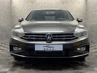 Gebraucht VW Passat Elegance 200 PS (147 kW) 2023 Grau Kombi