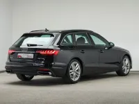 Gebraucht Audi A4 Basis 150 PS (110 kW) 2023 Mythosschwarz metallic Kombi