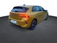 Używany Opel Astra Edition 181 KM (133 kW) 2022 Żółty Sedan/Limuzyna