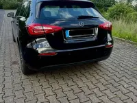 Gebraucht Mercedes A200 Advanced 150 PS (110 kW) 2021 Schwarz Limousine