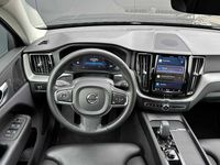 Gebraucht Volvo XC60 Core 197 PS (144 kW) 2022 Schwarz SUV