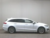 Gebraucht Ford Mondeo Titanium 190 PS (139 kW) 2022 Frostweiß Kombi